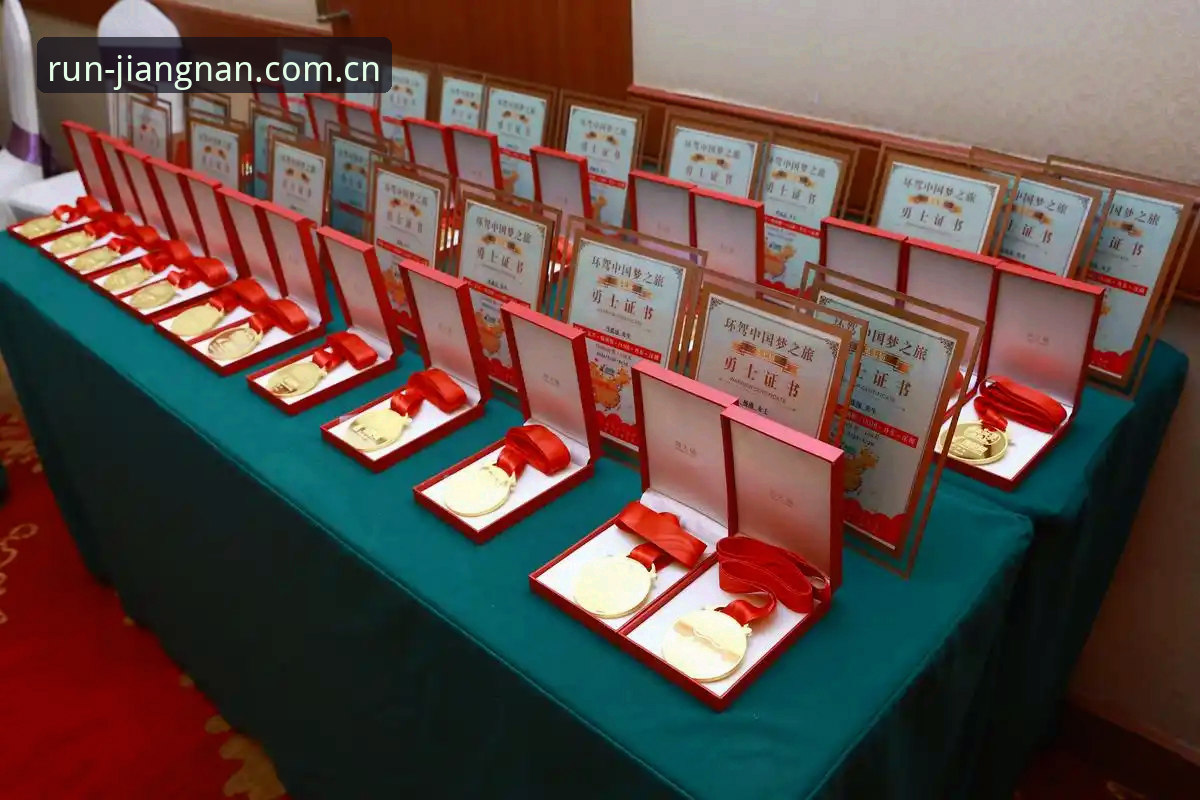 江南体育中国版 当66个冠军在投票箱前说话:一个皇马老会员的连任观察